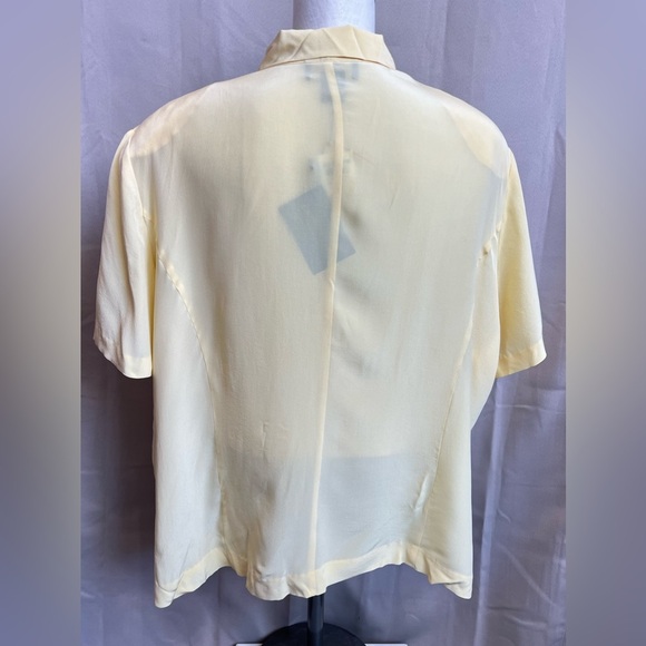 NWT Silk Yellow Charter Club Woman Button up Blouse - Picture 3 of 4
